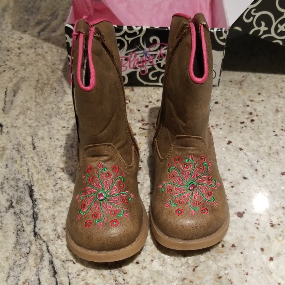Blazing Roxx toddler boots